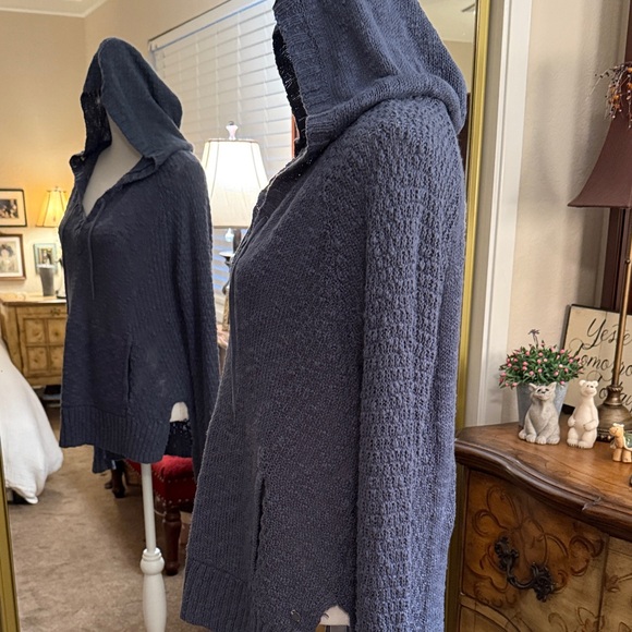 Roxy V-Neck Blue Hooded Sweater 100% Cotton - Picture 7 of 15